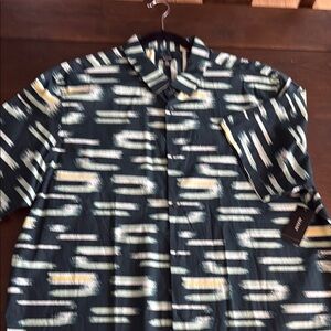 Stylish Men's Shirt in Black and White